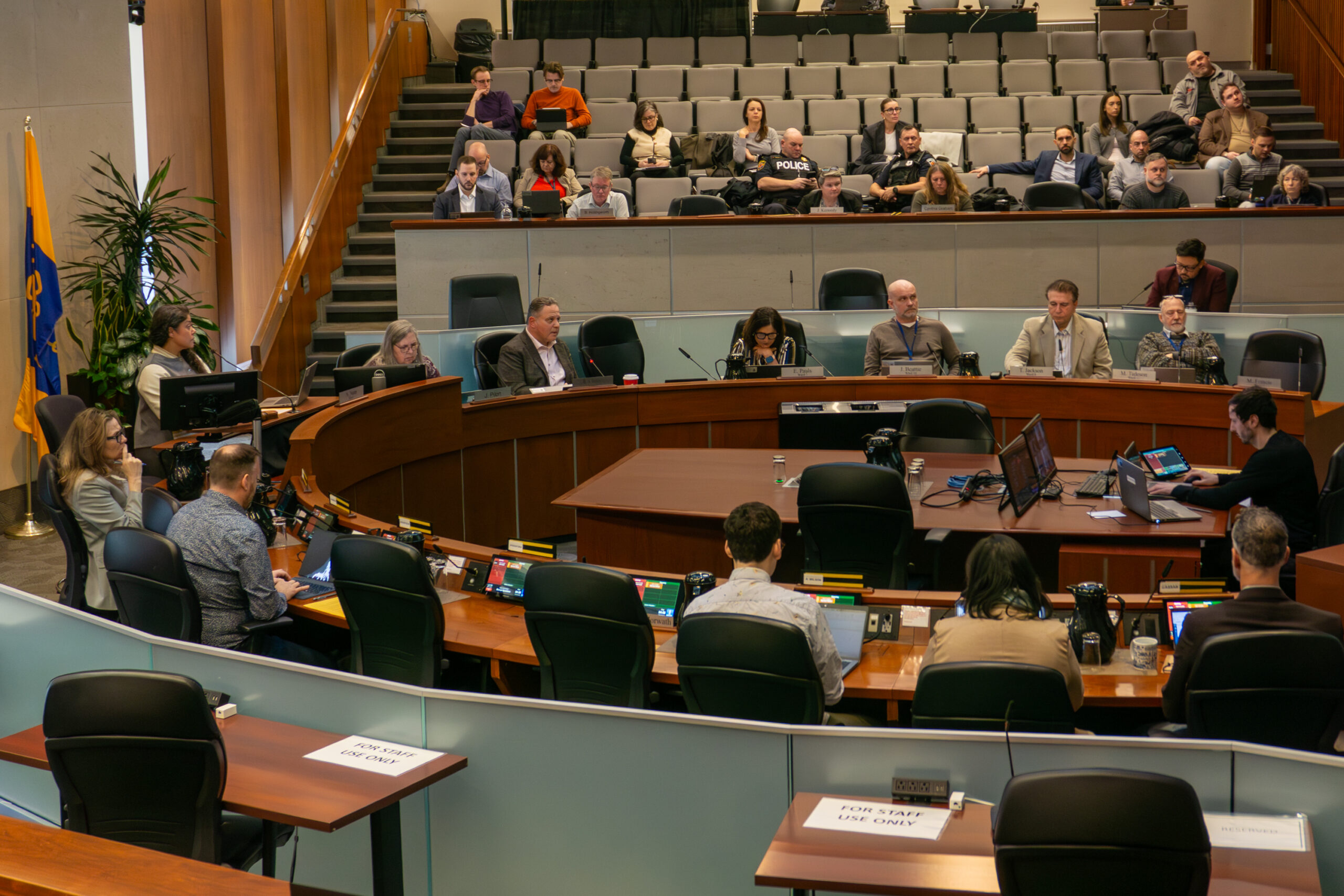 Justin Hamilton LIVEBLOG: Hamilton City Council’s Final Ratification Meeting on October ...